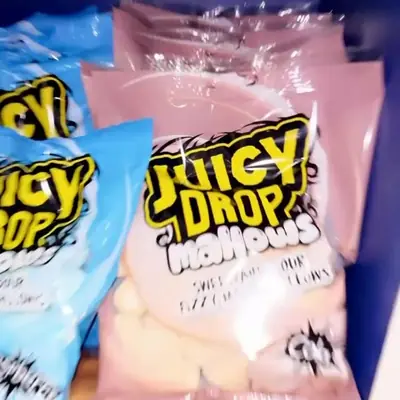 Des sachets de bonbons Juicy Drop en rayon